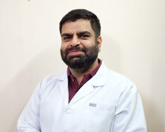 Dr. Prateek Sharda Best general surgeon in Mohali