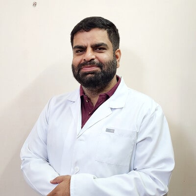 Dr. Prateek Sharda Best general Surgeon in Mohali